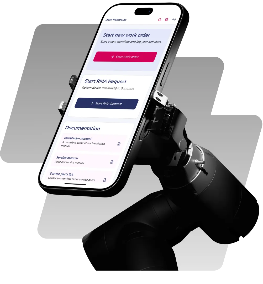 Smartphone met de app van Summox in een houder
